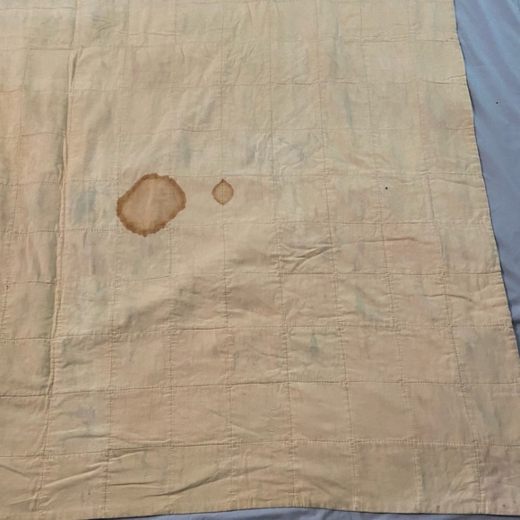 Vintage Quilt (Cutter) Several Rips & Stains 71”x80” for Projects - Picture 12 of 16